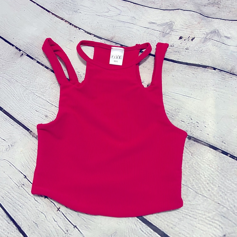 FIVE Dancewear raspberry colored tank top AXS